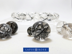 トルマリネイテッドクォーツ(ブラックトルマリンインクォーツ)